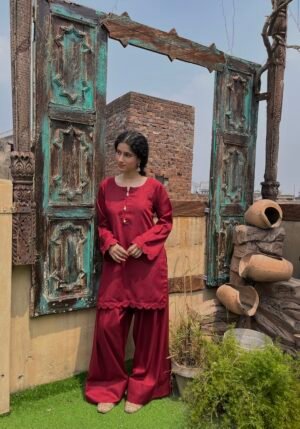 Maroon set | MIZAAJ