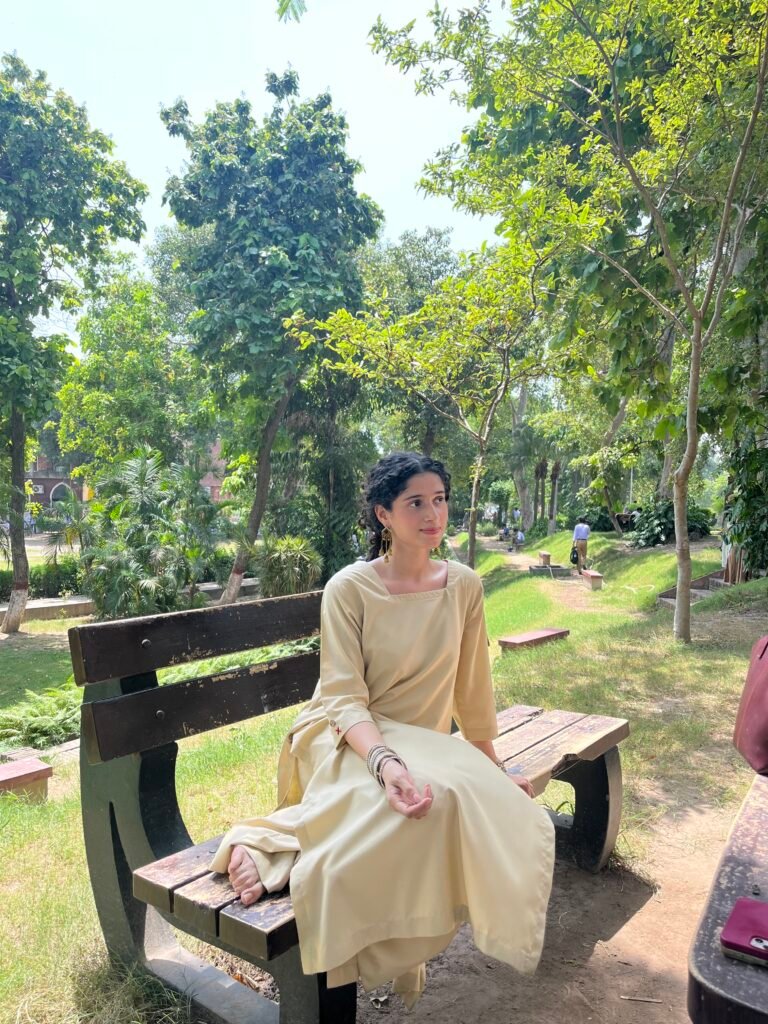 Beige set | Mizaaj