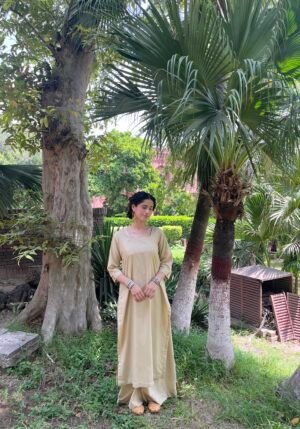 Beige set | Mizaaj